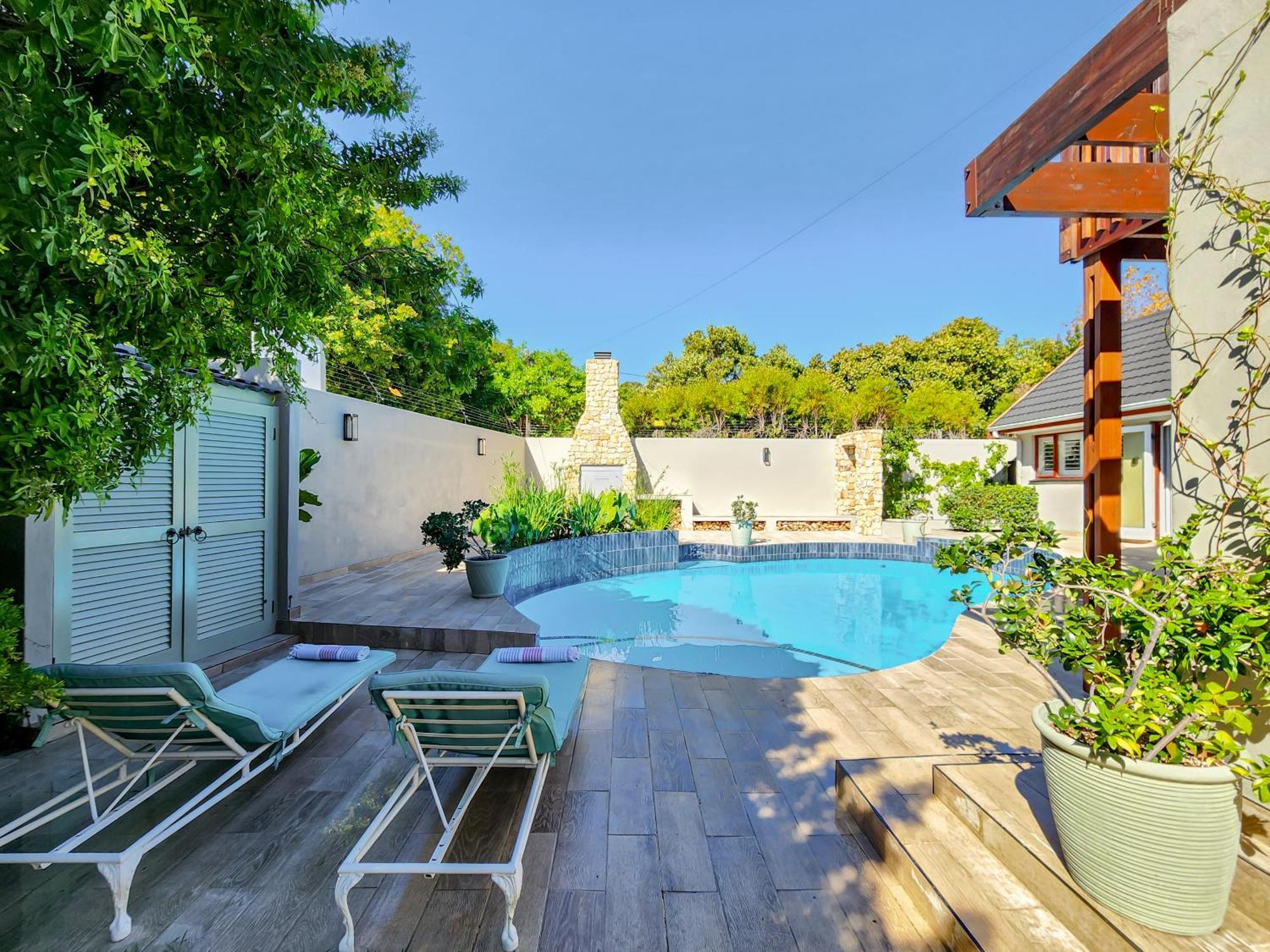 Branch & Vine Cottages - Constantia - Formerly Pinoak Cottages Cidade Do Cabo Exterior foto