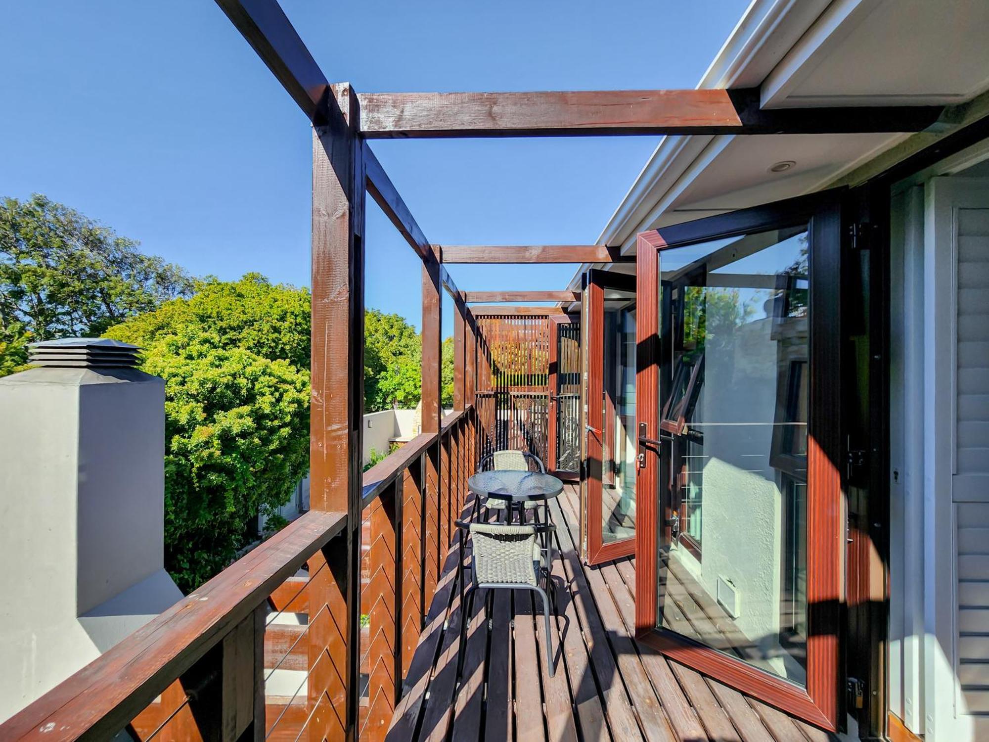 Branch & Vine Cottages - Constantia - Formerly Pinoak Cottages Cidade Do Cabo Exterior foto