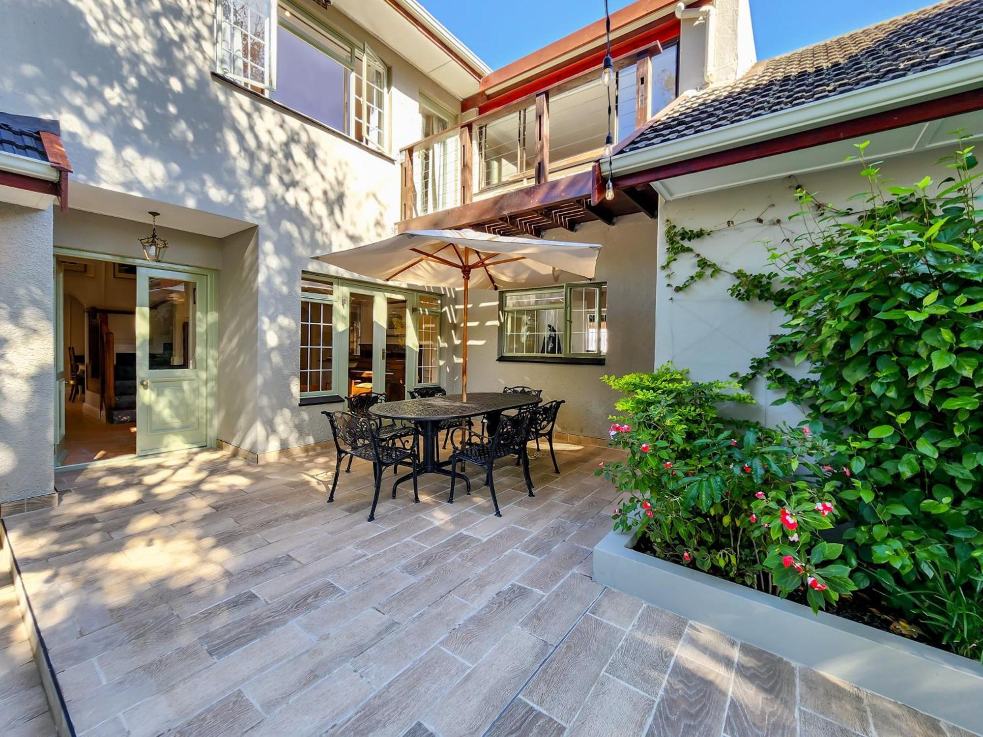 Branch & Vine Cottages - Constantia - Formerly Pinoak Cottages Cidade Do Cabo Exterior foto