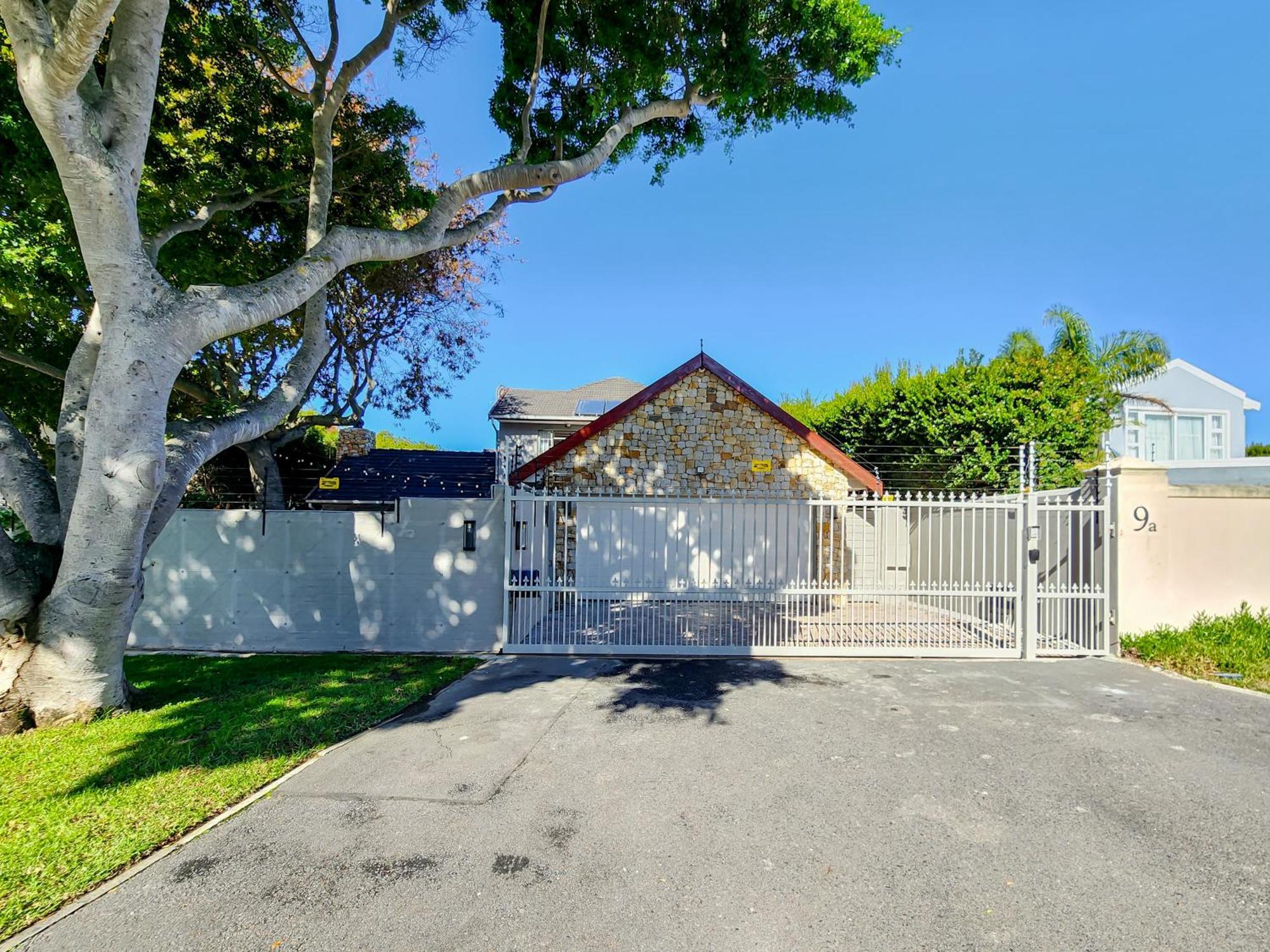 Branch & Vine Cottages - Constantia - Formerly Pinoak Cottages Cidade Do Cabo Exterior foto
