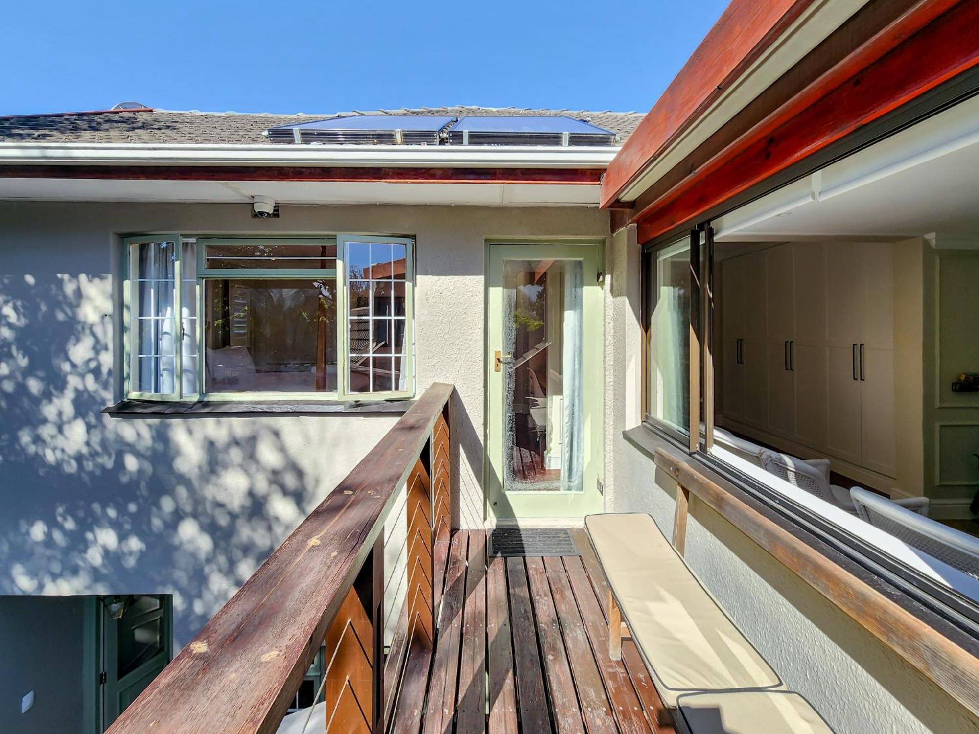Branch & Vine Cottages - Constantia - Formerly Pinoak Cottages Cidade Do Cabo Exterior foto